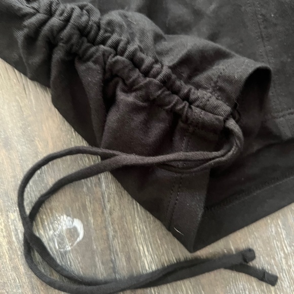 Wilfred crop top with side gathering , new without tag. - Picture 4 of 6